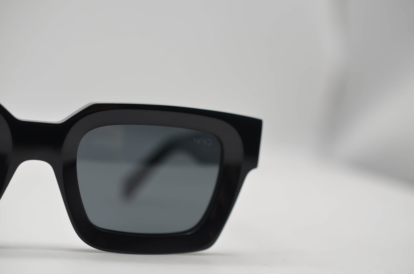 Skyline Eddition Sunglasses - BLACK